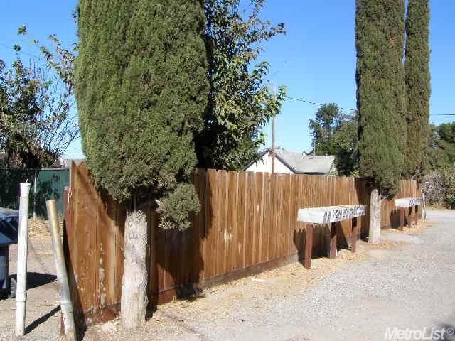 1529 Tanner Rd, Los Banos, CA 93635